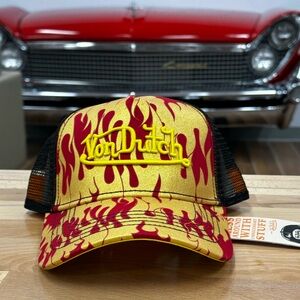 Von Dutch Flame Trucker Hat 🔥 🔥